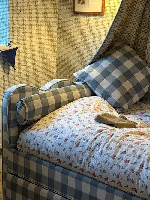 The Lochlan Trundle Bed - Wavy Blue Gingham