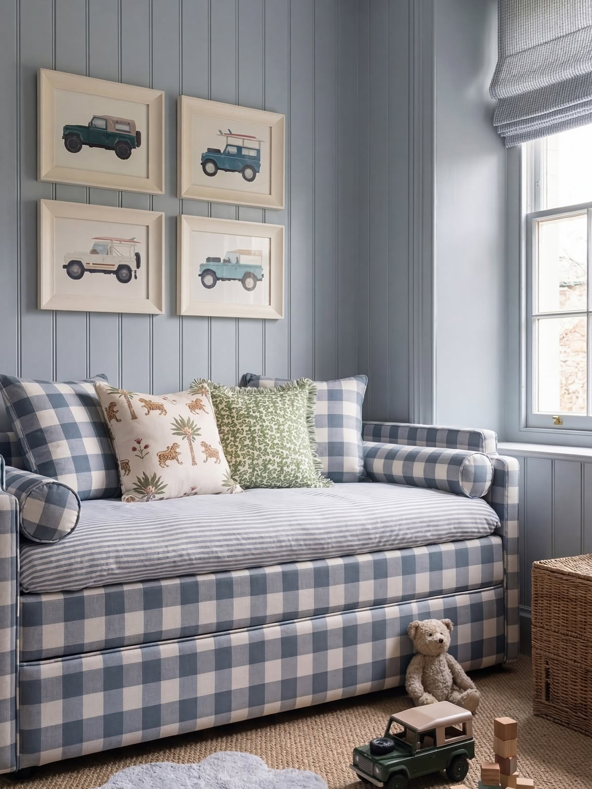 Posie Standard Bed in Blue