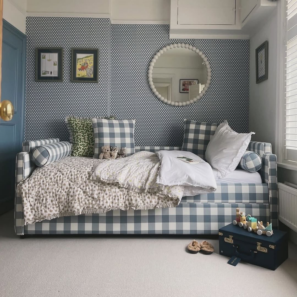 Posie Standard Bed in Blue